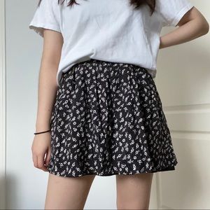 Black & white floral skirt